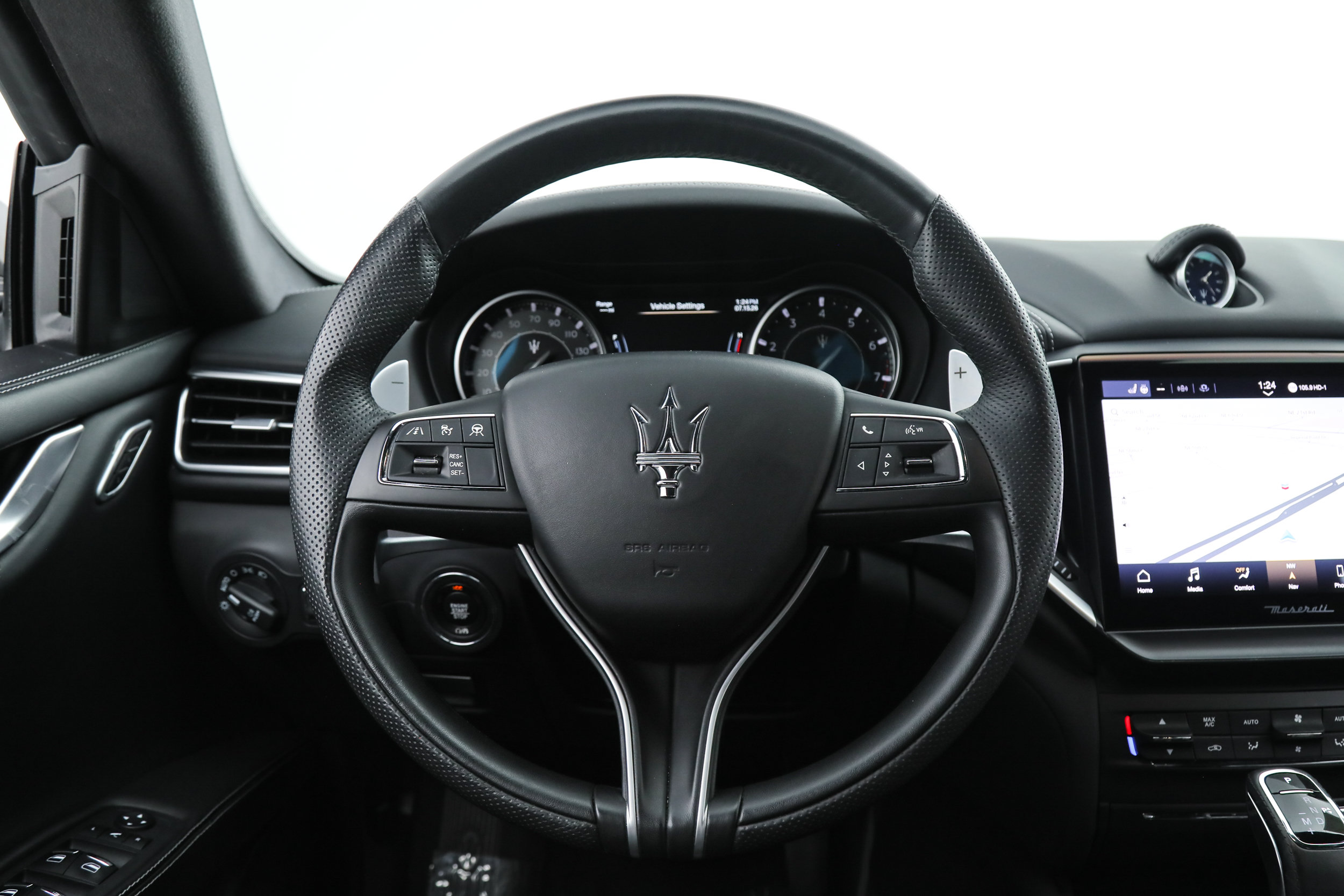 Certified 2023 Maserati Ghibli Modena RWD image 18