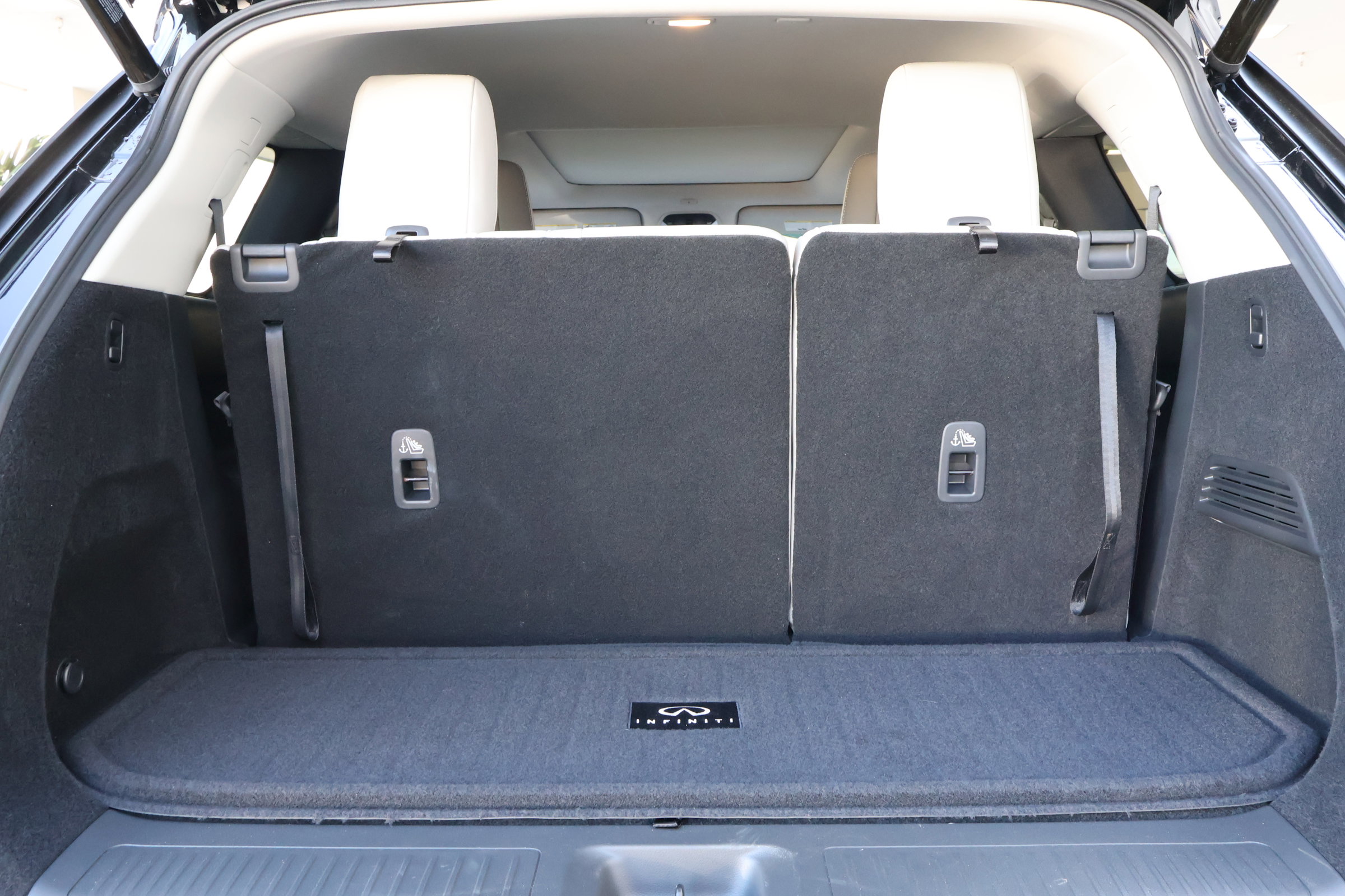 Used 2026 INFINITI QX60 Luxe w/ Cargo Package image 22