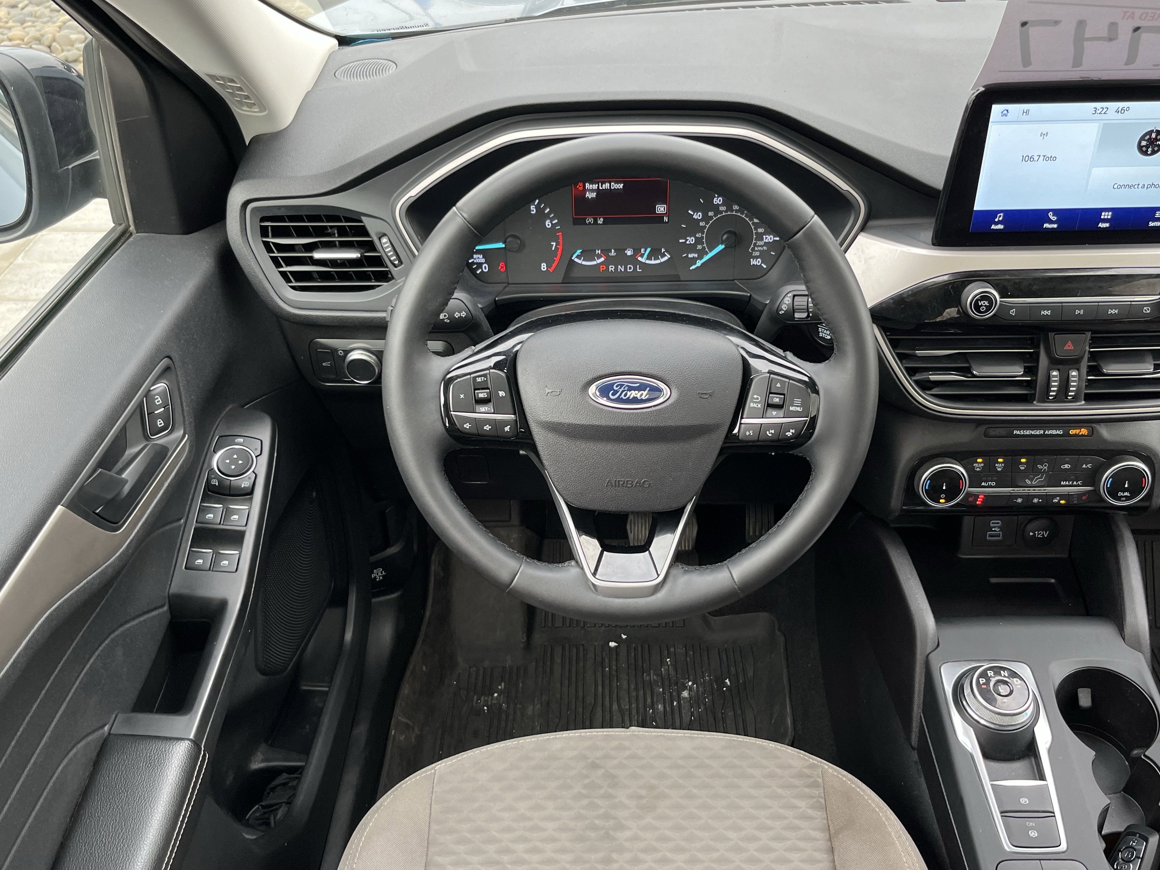Certified 2022 Ford Escape SE w/ SE Sport Appearance Package image 9