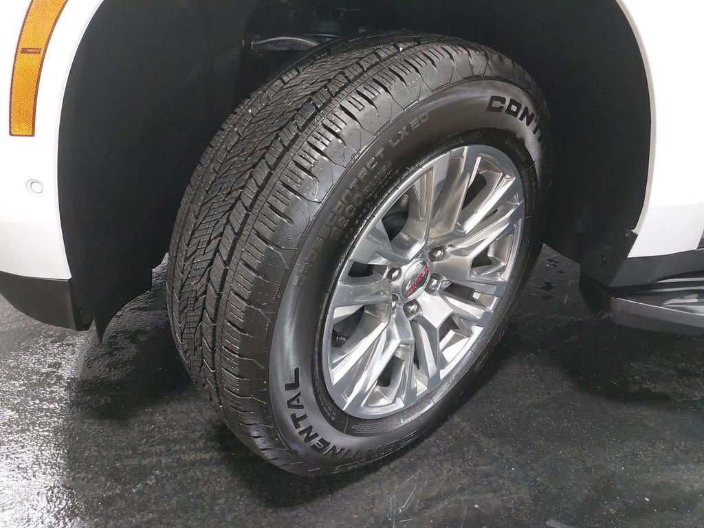 New 2026 GMC Yukon Denali w/ Advanced Technology Package image 34