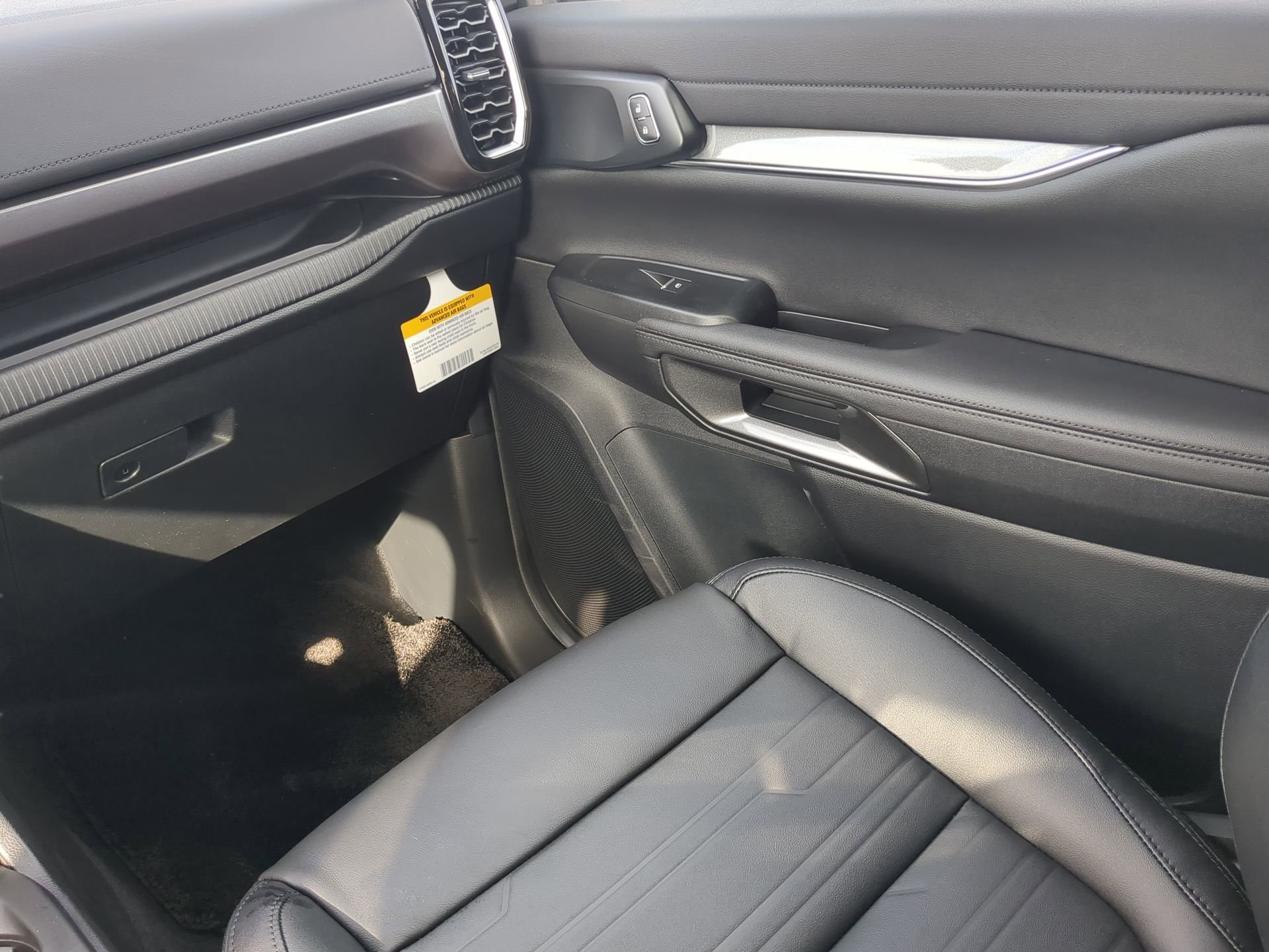 New 2025 Ford Ranger Lariat w/ FX4 Off-Road Package image 48