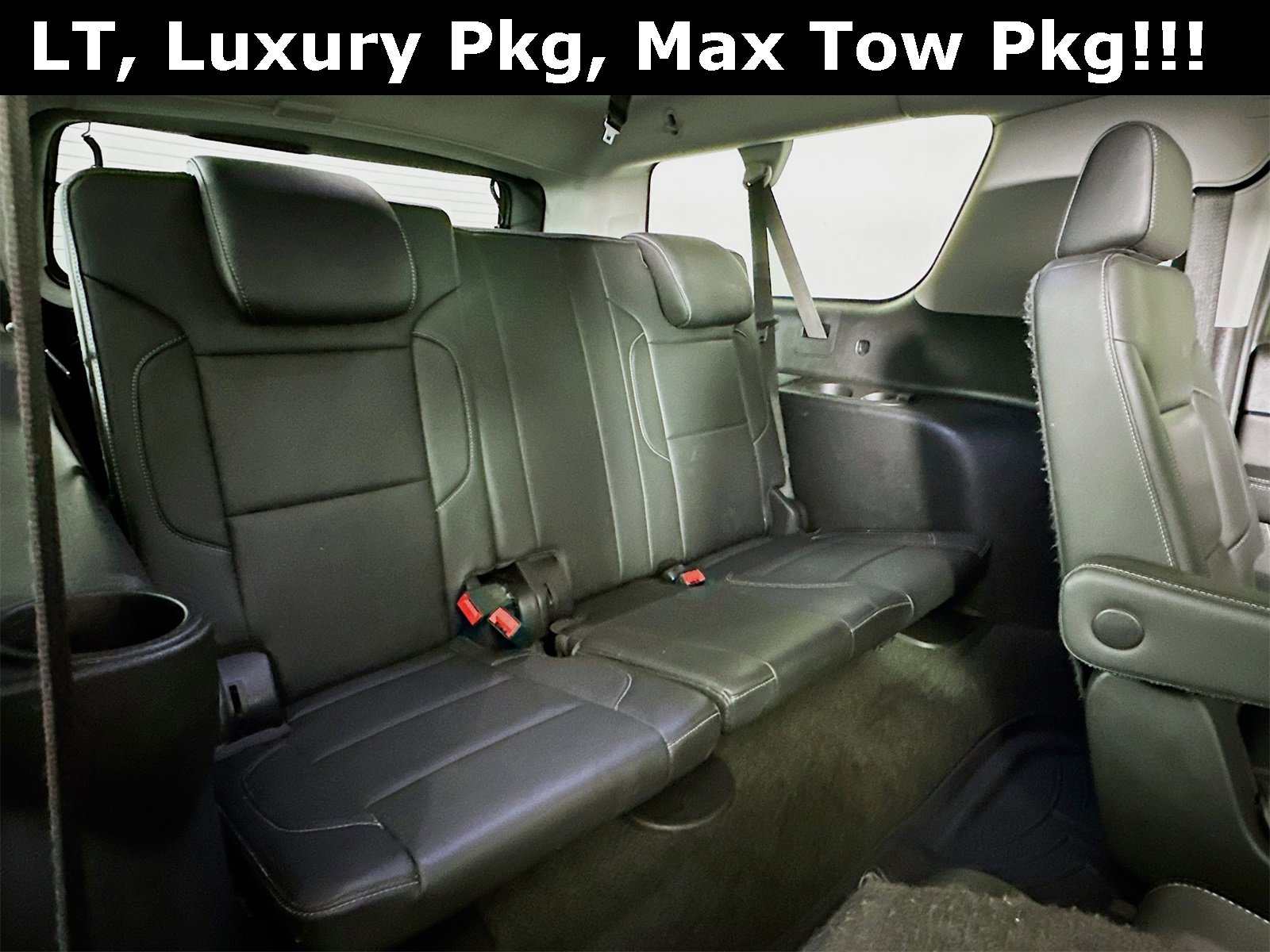 Used 2018 Chevrolet Suburban LT image 31