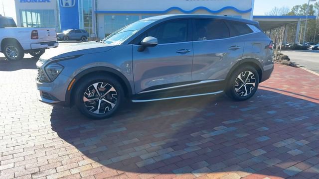 Used 2024 Kia Sportage EX image 7