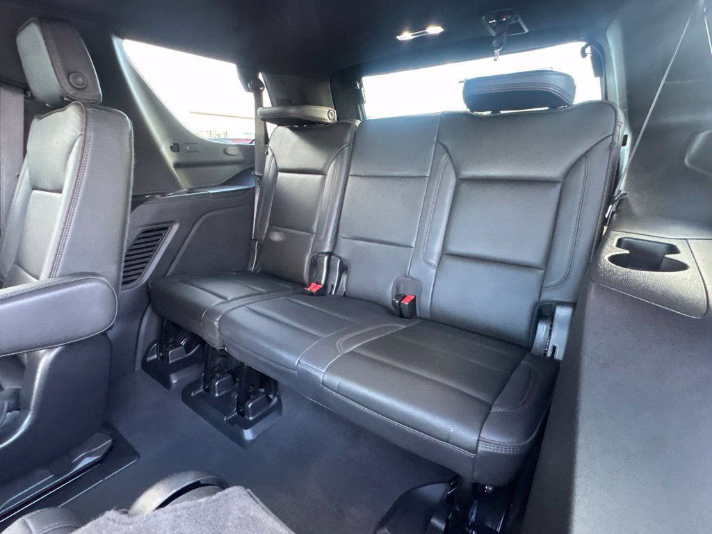 Used 2022 Chevrolet Tahoe High Country w/ Premium Package AWD/4WD image 15