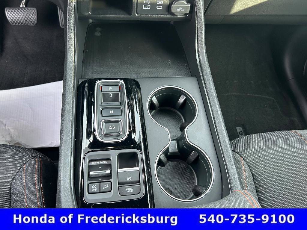 Certified 2024 Honda Pilot Sport image 21