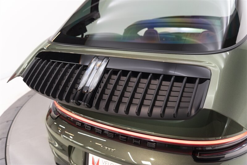 Used 2024 Porsche 911 Targa 4 GTS AWD/4WD image 83