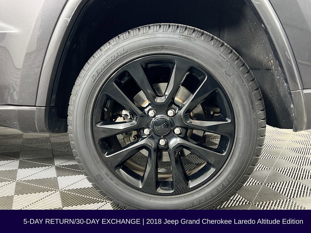 Used 2018 Jeep Grand Cherokee Altitude image 34