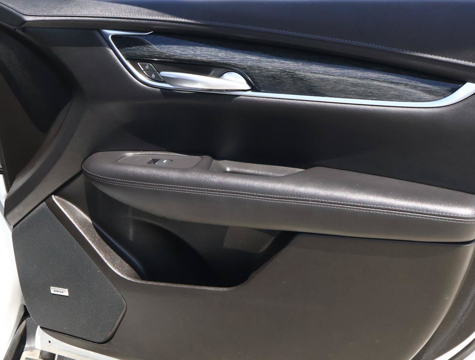 Used 2022 Cadillac XT5 Premium Luxury FWD image 21