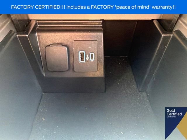 Used 2023 Ford Explorer XLT w/ Equipment Group 202A AWD/4WD image 43