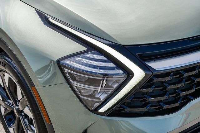 Certified 2024 Kia Sportage X-Line w/ X-Line Premium Package image 11