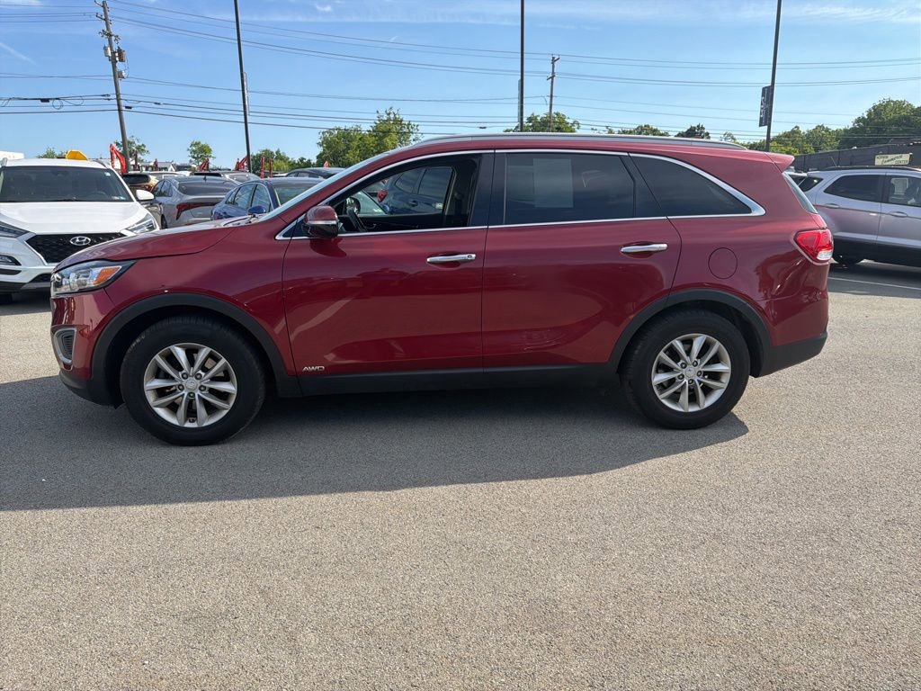 Used 2018 Kia Sorento AWD image 4