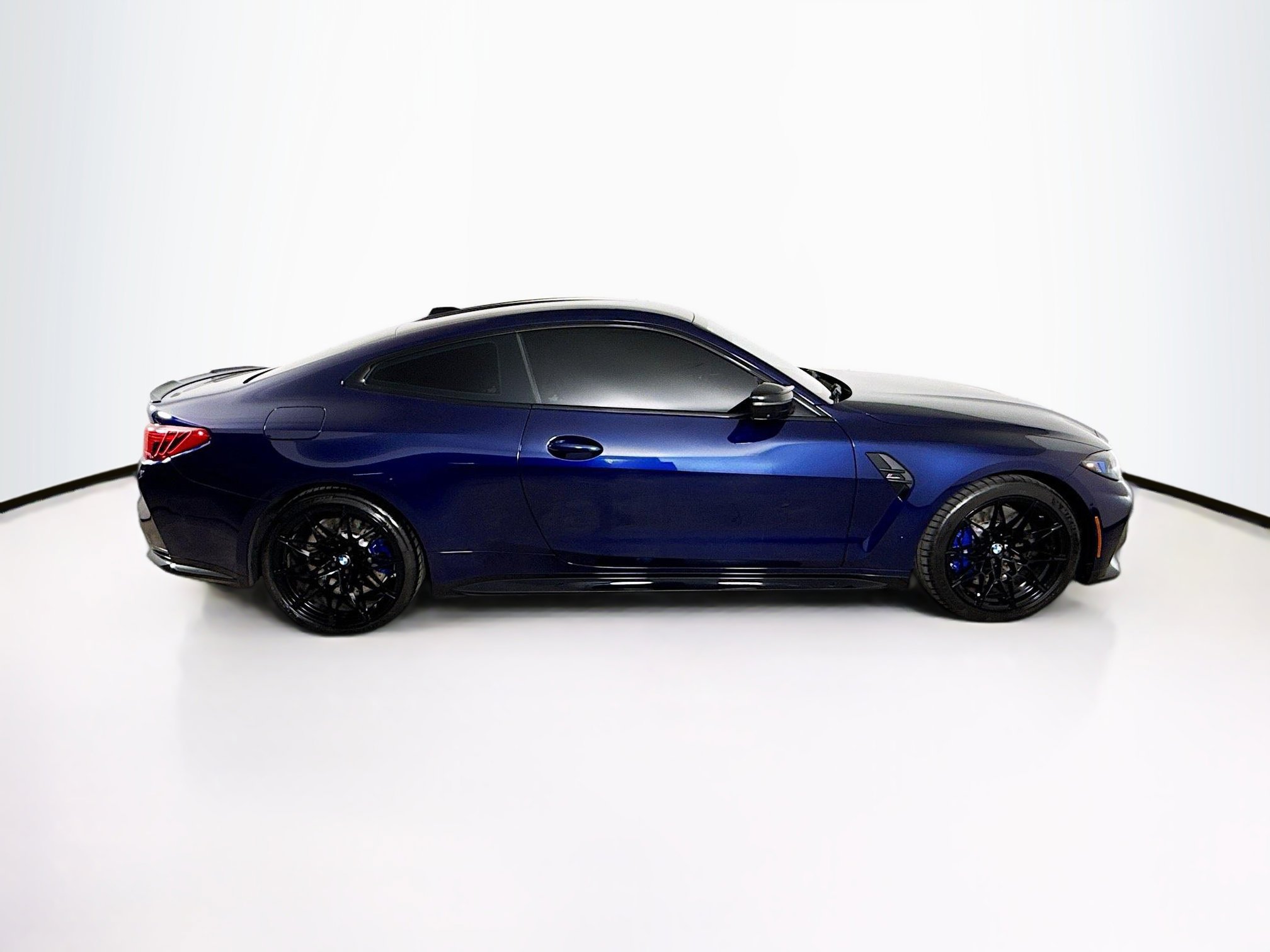 Used 2025 BMW M4 Competition image 2