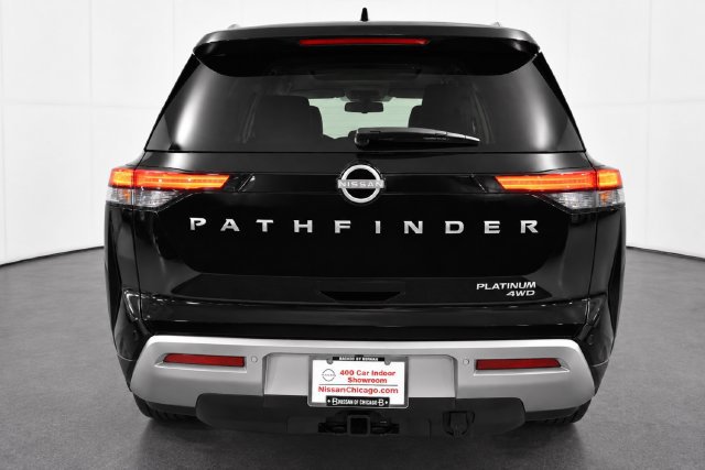 Used 2025 Nissan Pathfinder Platinum AWD/4WD image 5