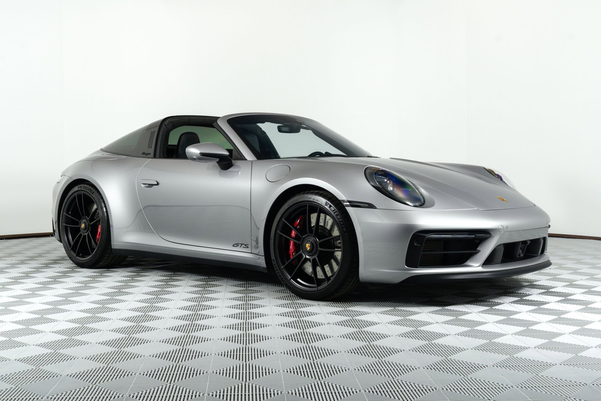 Used 2024 Porsche 911 Targa 4 GTS image 1