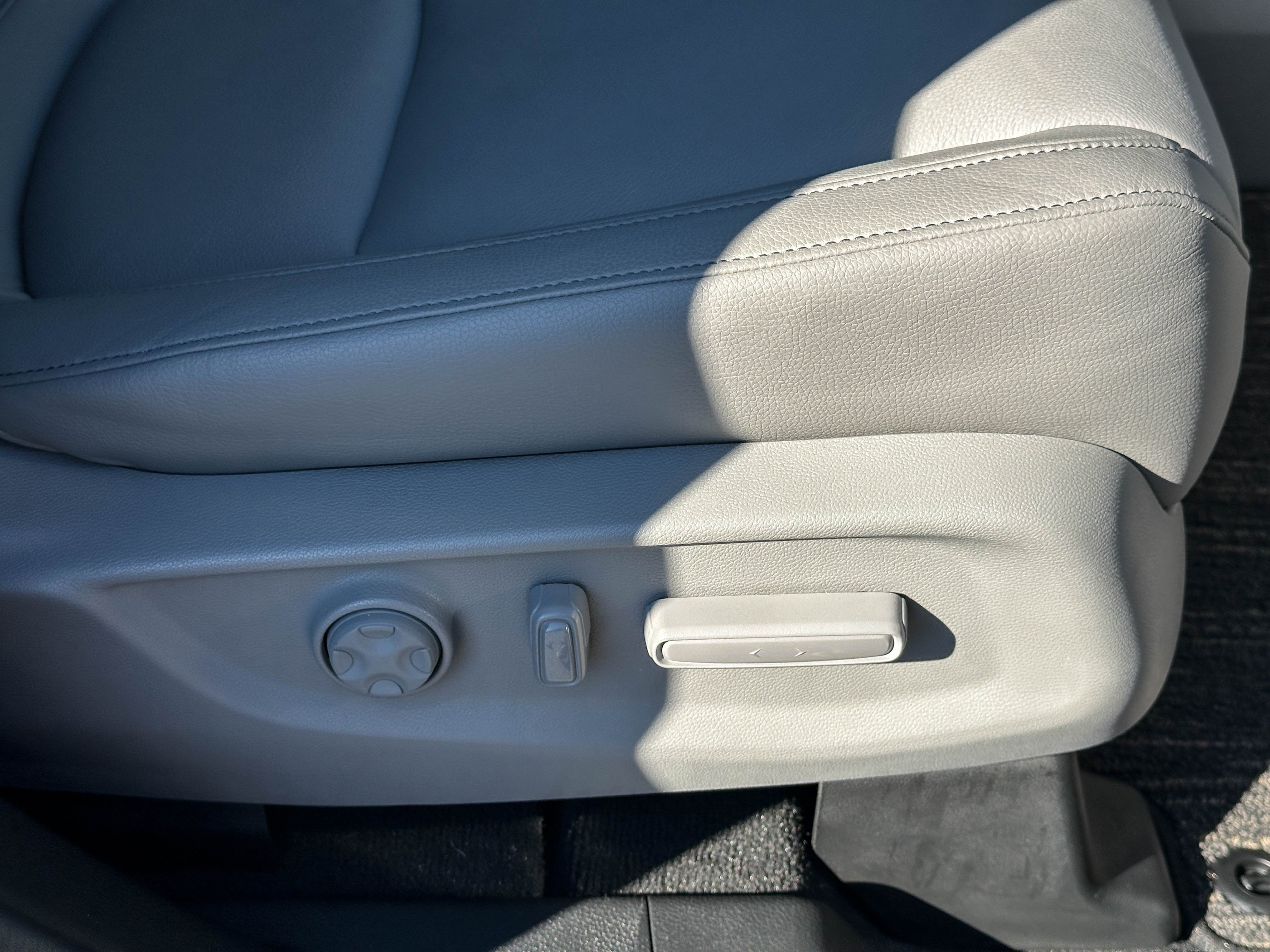 Certified 2024 Honda Odyssey EX-L image 29