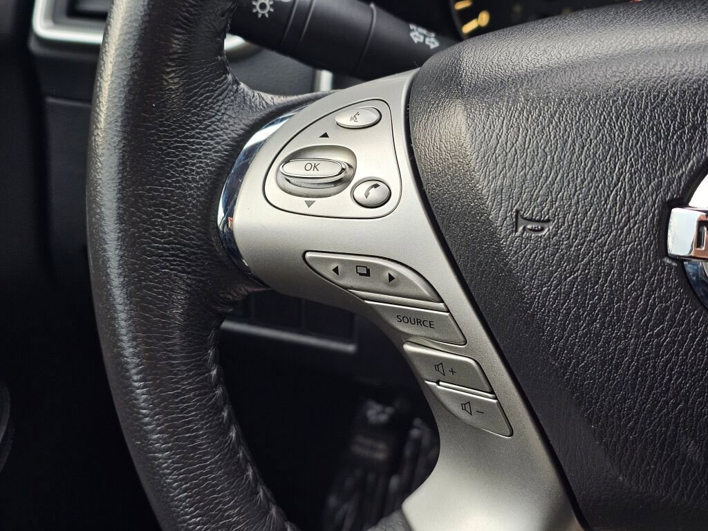 Used 2015 Nissan Murano SV AWD/4WD image 27