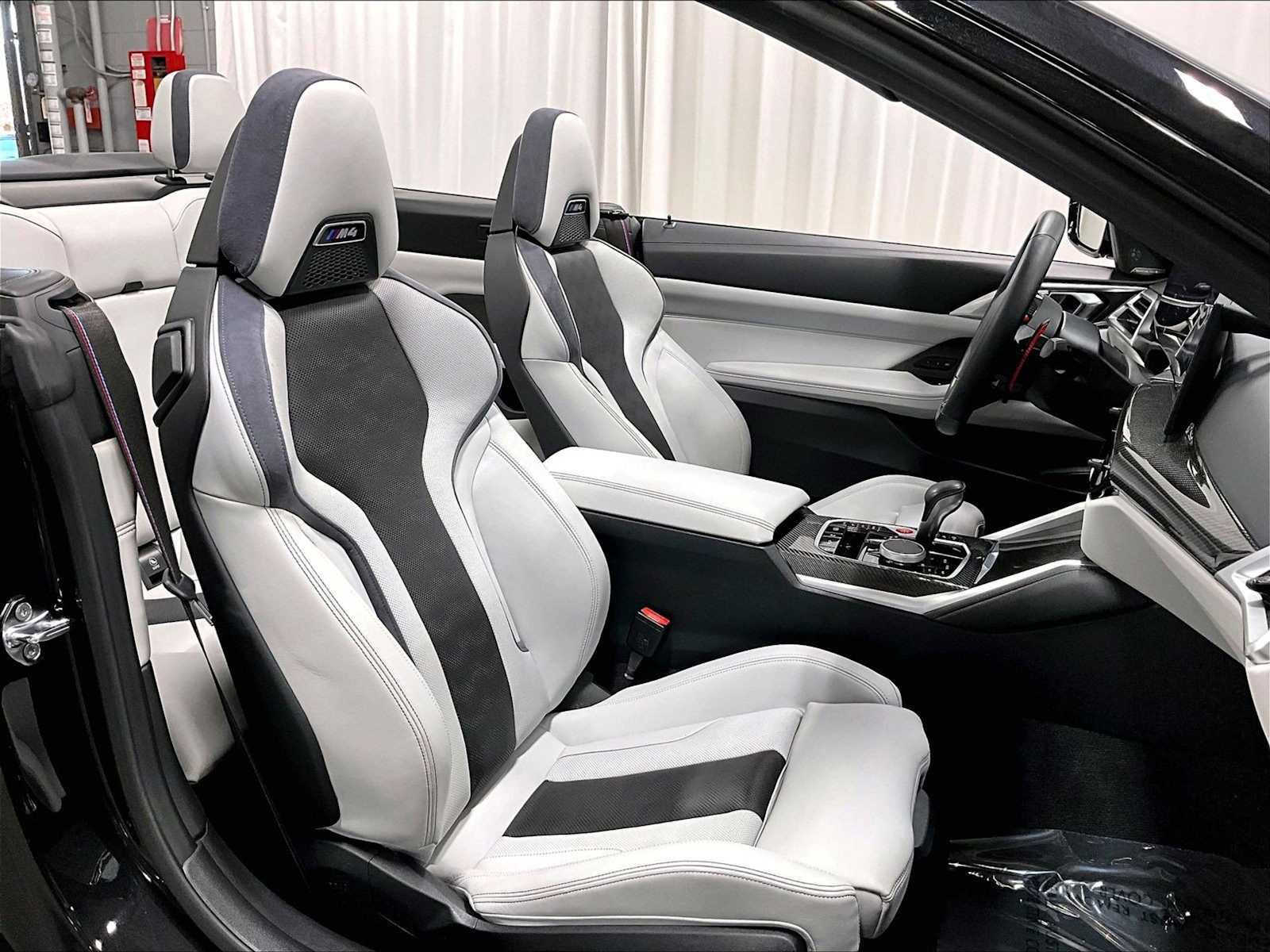 Used 2025 BMW M4 xDrive Competition AWD/4WD image 29