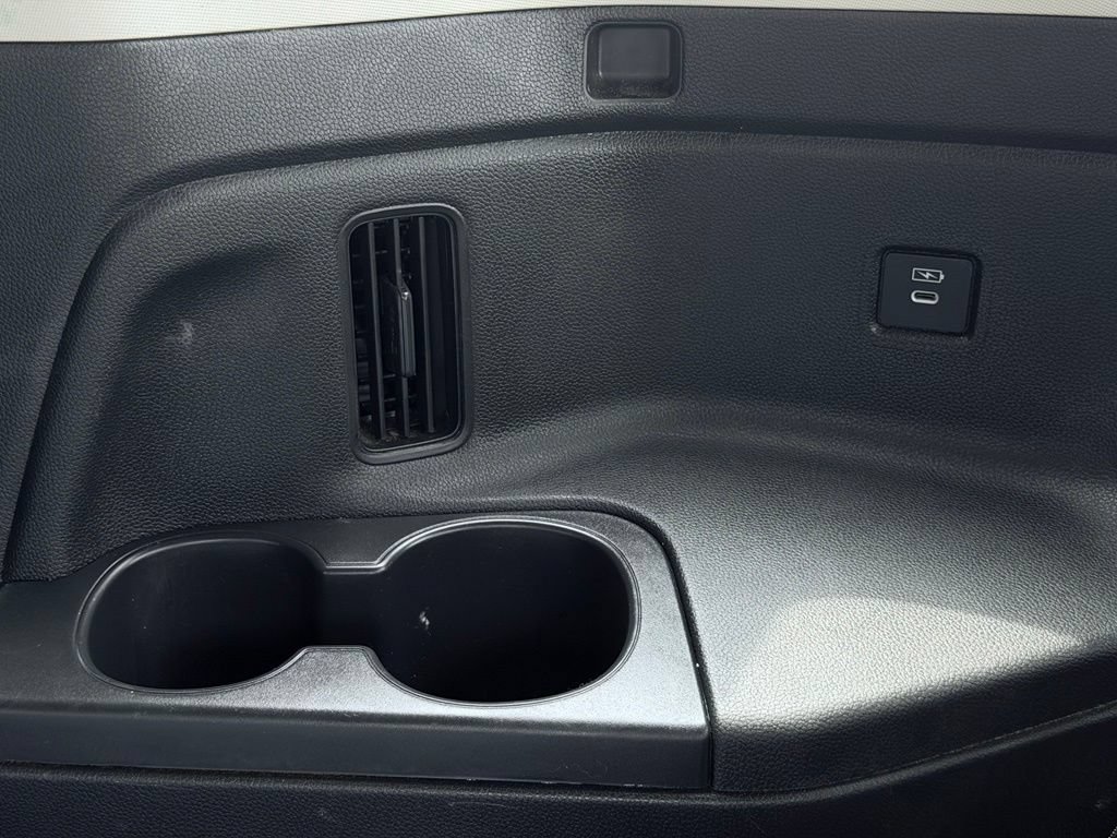 Used 2025 Honda Pilot Touring image 28