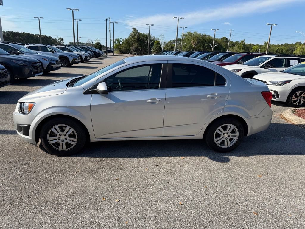 Used 2012 Chevrolet Sonic LT FWD image 10
