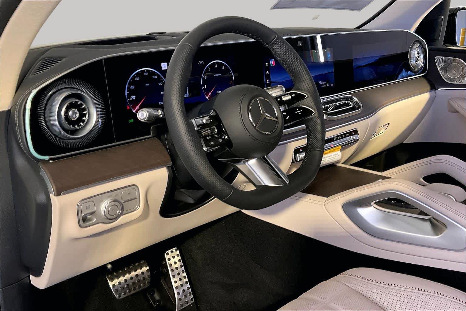 New 2027 Mercedes-Benz GLS 450 4MATIC image 9