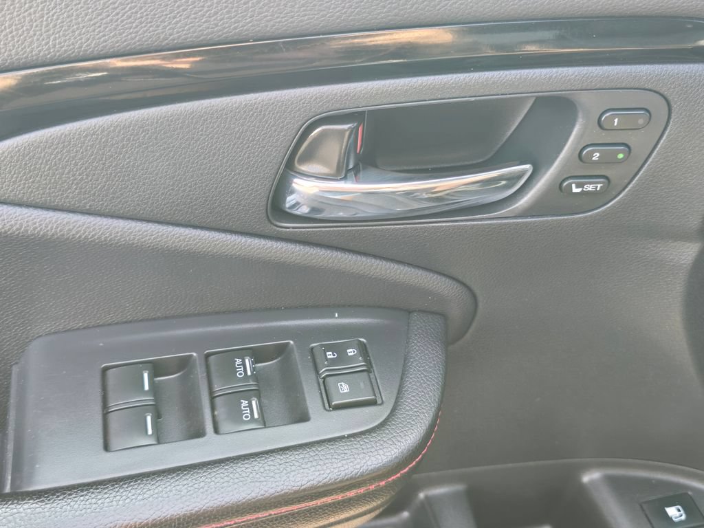 Used 2023 Honda Ridgeline Black Edition image 23