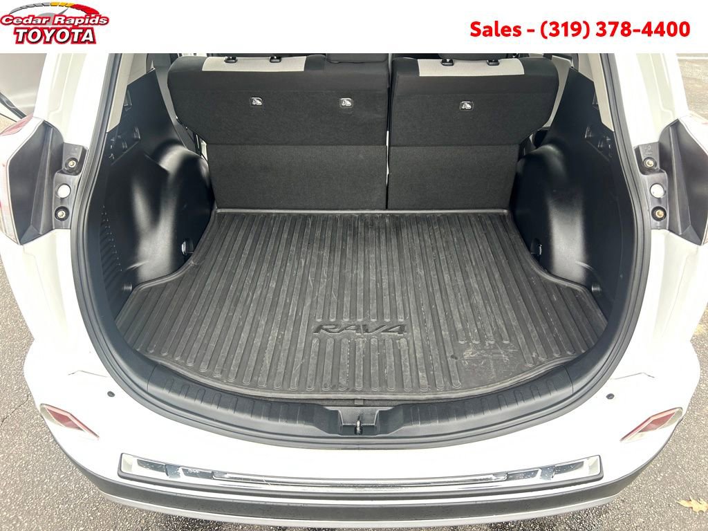 Certified 2018 Toyota RAV4 XLE image 21