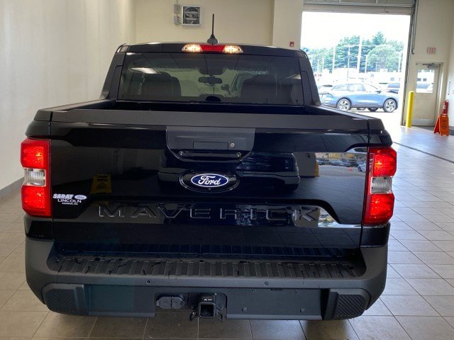 New 2025 Ford Maverick XLT w/ XLT Luxury Package image 13