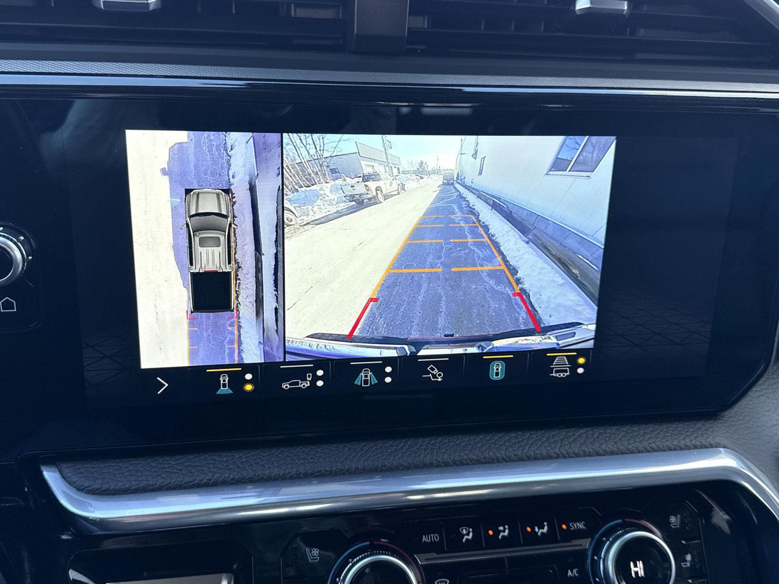 Used 2022 GMC Sierra 1500 Denali image 28