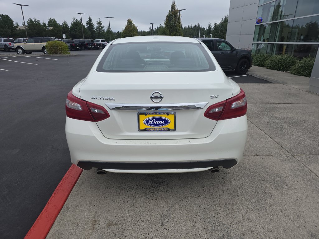 Used 2018 Nissan Altima 2.5 SV FWD image 3