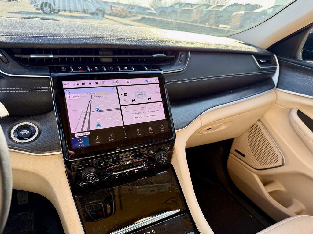 Used 2021 Jeep Grand Cherokee L Limited image 18