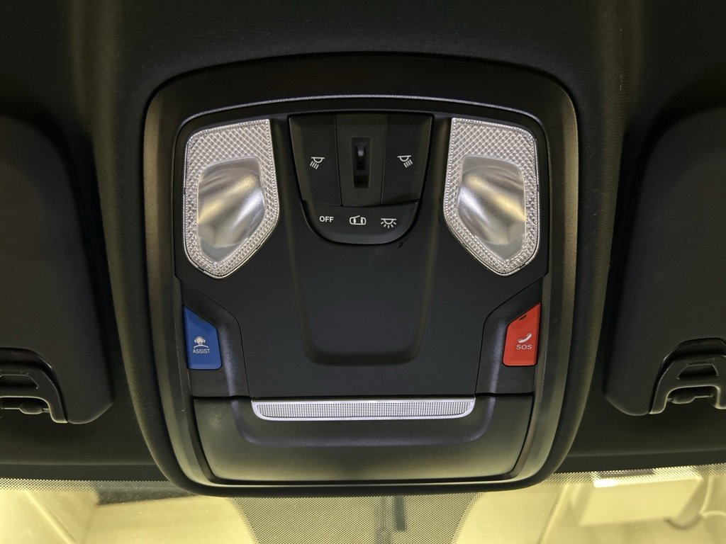 Used 2023 RAM 2500 Tradesman w/ Chrome Appearance Group image 24