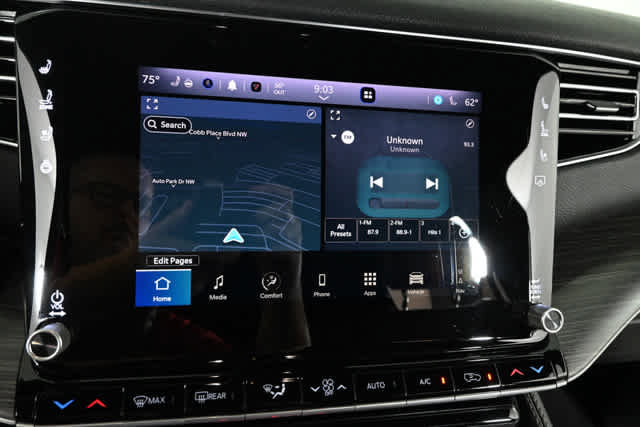 Used 2024 Jeep Wagoneer L Series II w/ Flexible Seating Group image 6