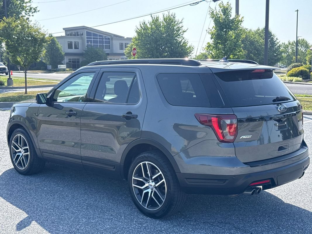 Used 2018 Ford Explorer Sport w/ Equipment Group 401A AWD/4WD image 6