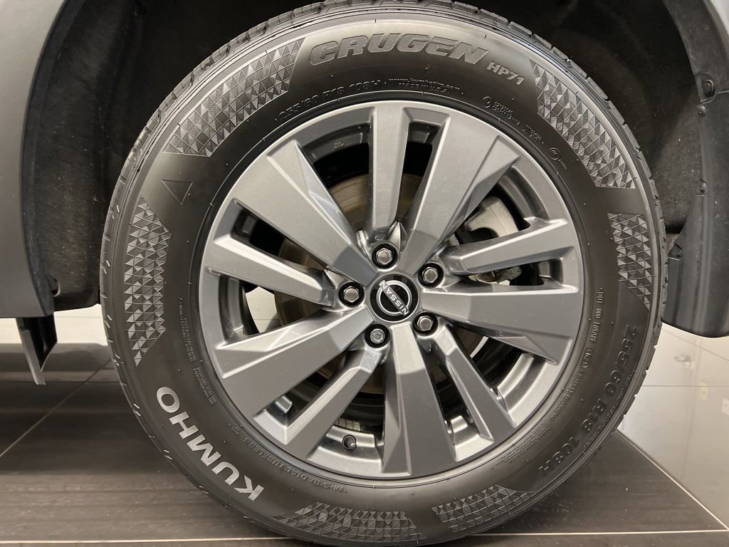 Used 2025 Nissan Pathfinder SV AWD/4WD image 7