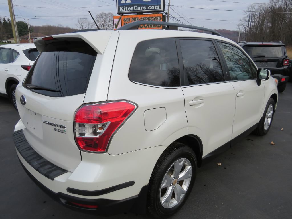 Used 2014 Subaru Forester 2.5i Limited image 8