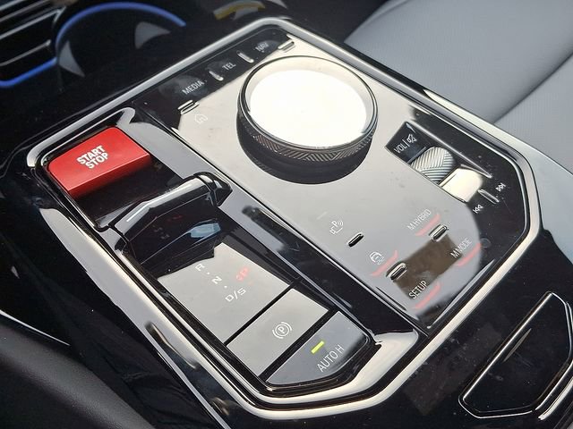 New 2026 BMW M5 w/ Carbon Package image 14