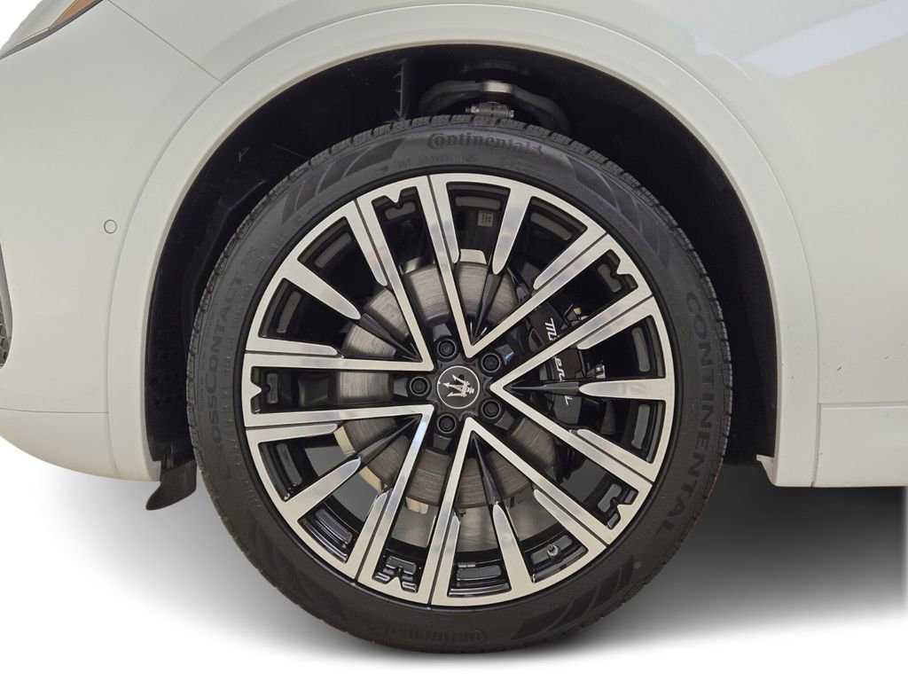 New 2025 Maserati Grecale Modena image 11