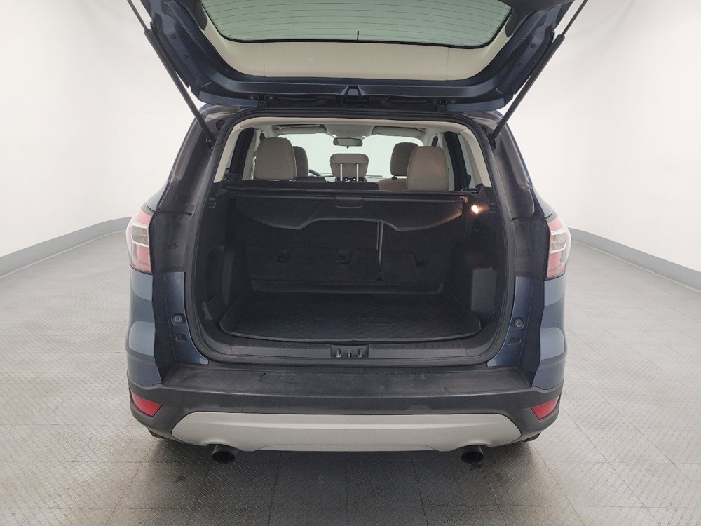 Used 2018 Ford Escape SE image 29