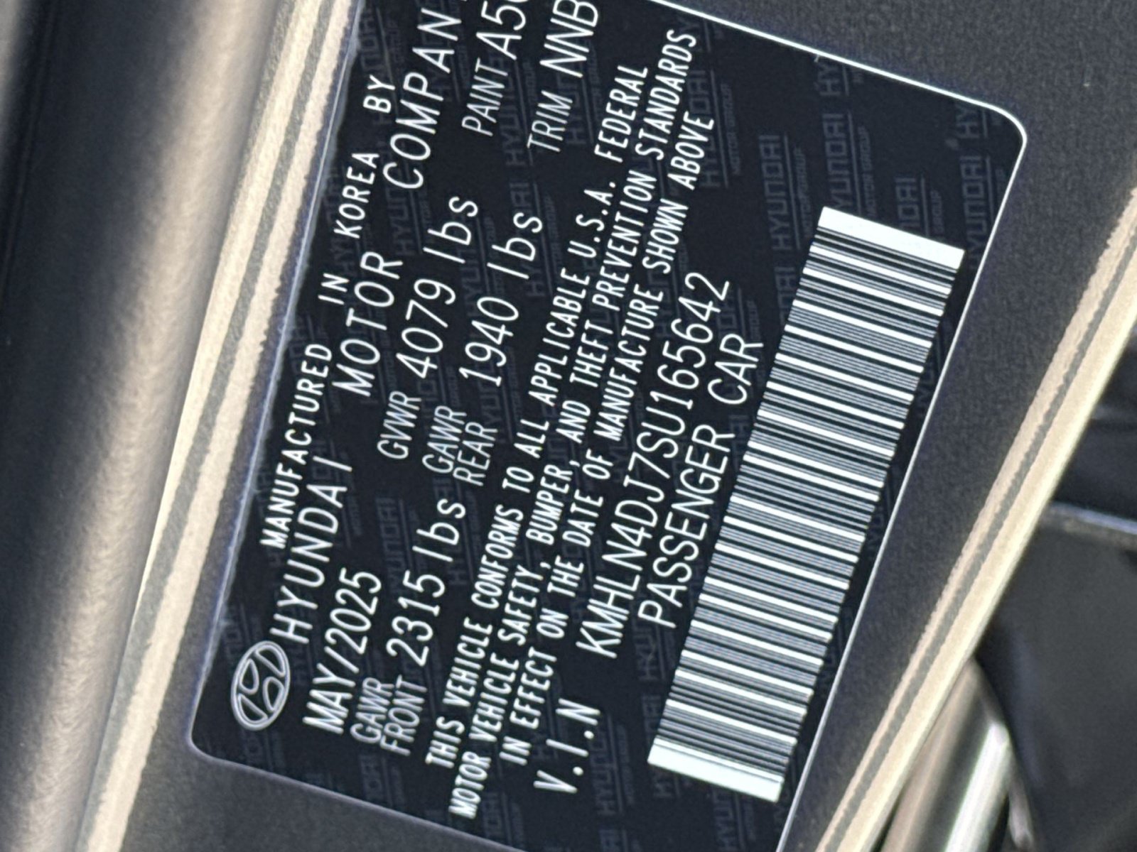 Used 2025 Hyundai Elantra Limited FWD image 30