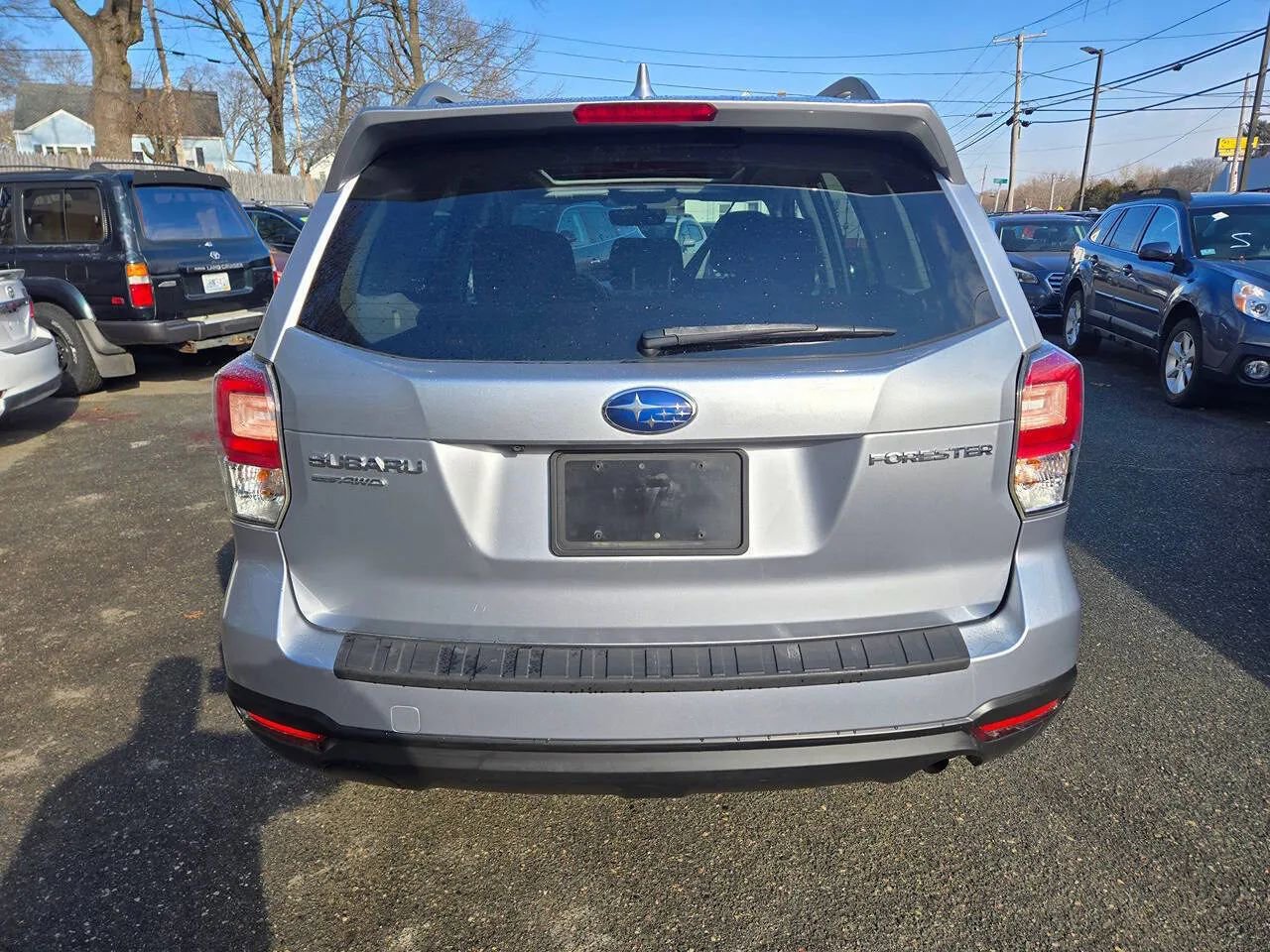 Used 2018 Subaru Forester 2.5i Premium w/ All-Weather Package image 13