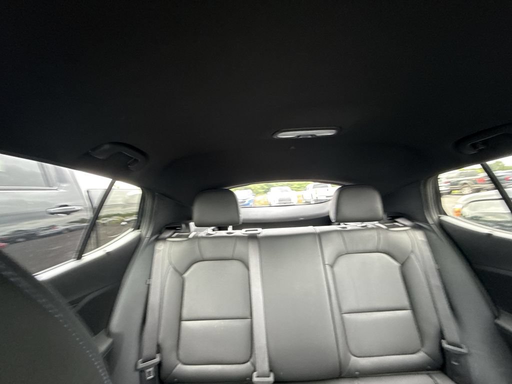 Certified 2025 Buick Envista Sport Touring FWD image 28