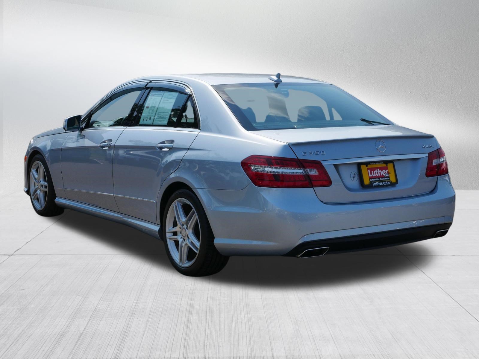 Used 2013 Mercedes-Benz E 350 4MATIC Sedan image 5