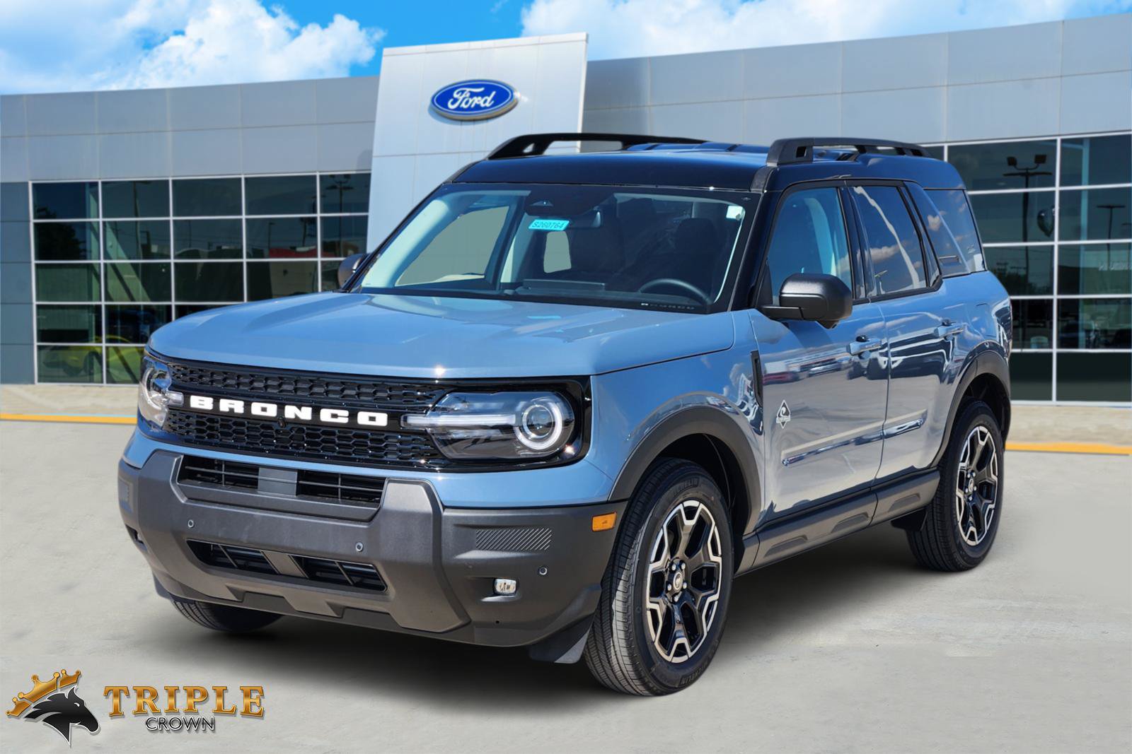 New 2026 Ford Bronco Sport Outer Banks w/ Outer Banks Tech Package+ AWD/4WD image 2