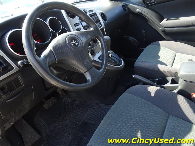 Used 2003 Toyota Matrix AWD image 11