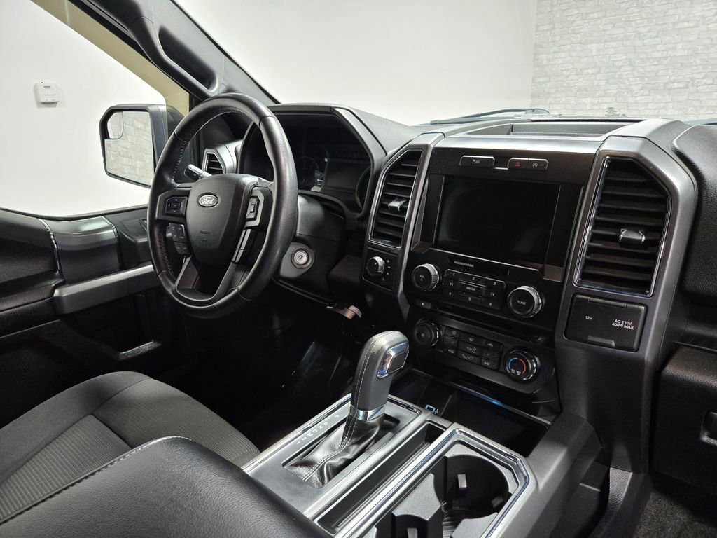 Used 2017 Ford F150 XLT w/ Equipment Group 302A Luxury image 51
