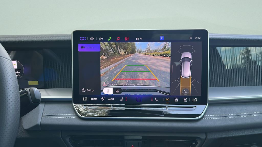 New 2026 Volkswagen Tiguan SE R-Line FWD image 15