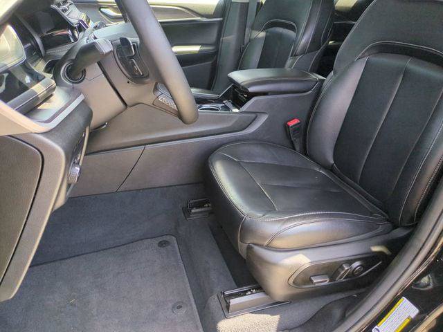 Certified 2022 Jeep Grand Cherokee Limited 4xe w/ MOPAR Finishing Package AWD/4WD image 17