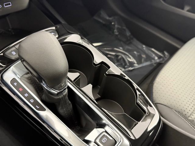 New 2025 Chevrolet Trax LT FWD image 25