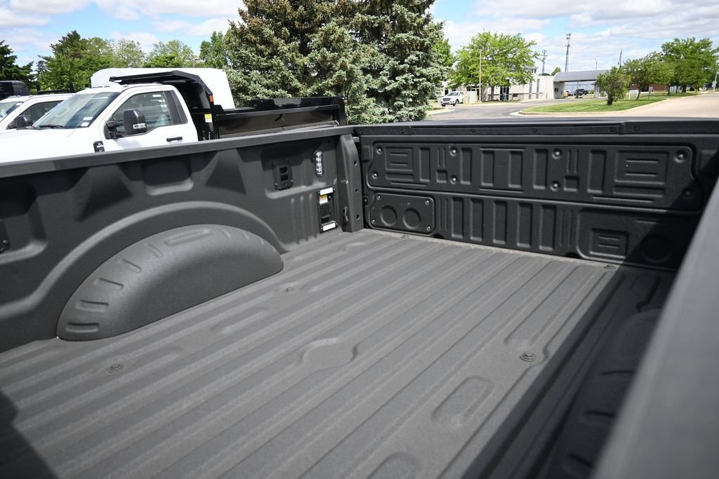 New 2026 Ford F250 Lariat w/ Black Appearance Package AWD/4WD image 28