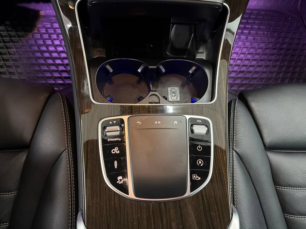 Certified 2022 Mercedes-Benz GLC 43 AMG 4MATIC image 21